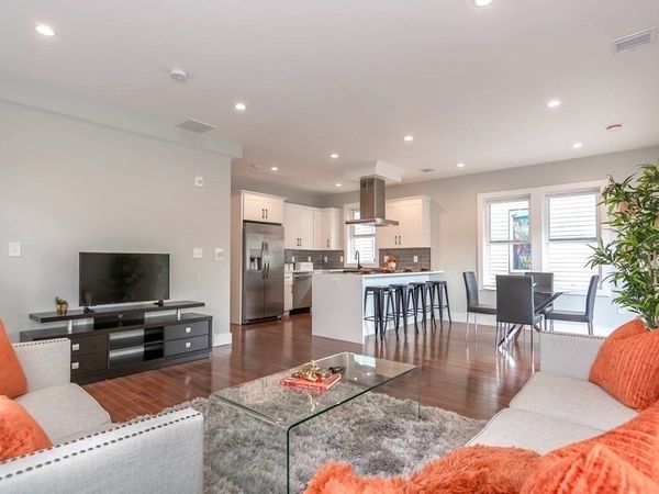 71 Savin St, Unit 2, Boston, MA 02119