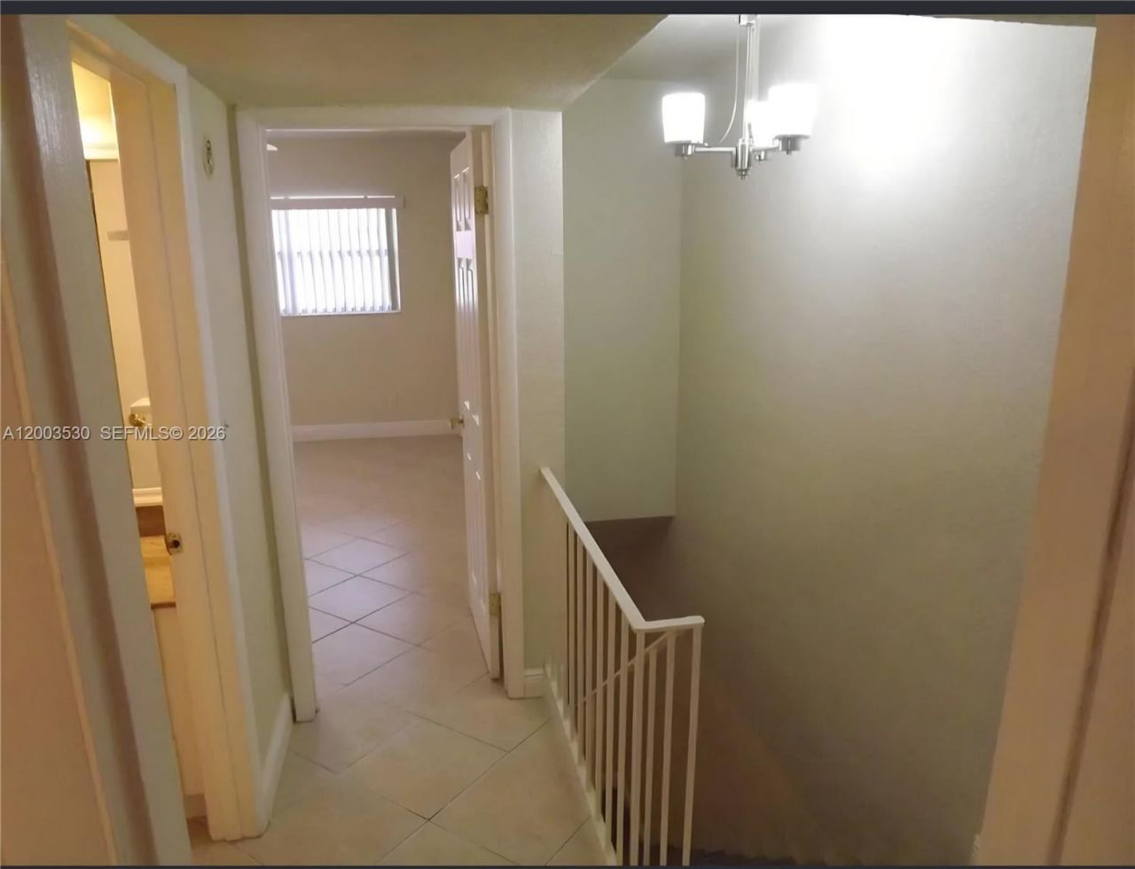 6709 N Kendall Dr, Unit 228, Pinecrest, FL 33156 Photo