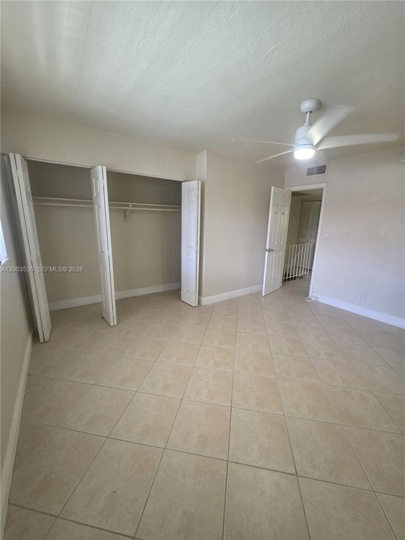6709 N Kendall Dr, Unit 228, Pinecrest, FL 33156 Photo