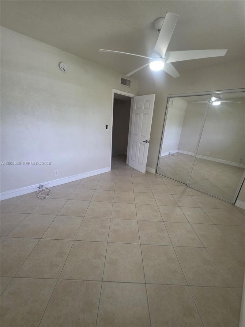 6709 N Kendall Dr, Unit 228, Pinecrest, FL 33156 Photo