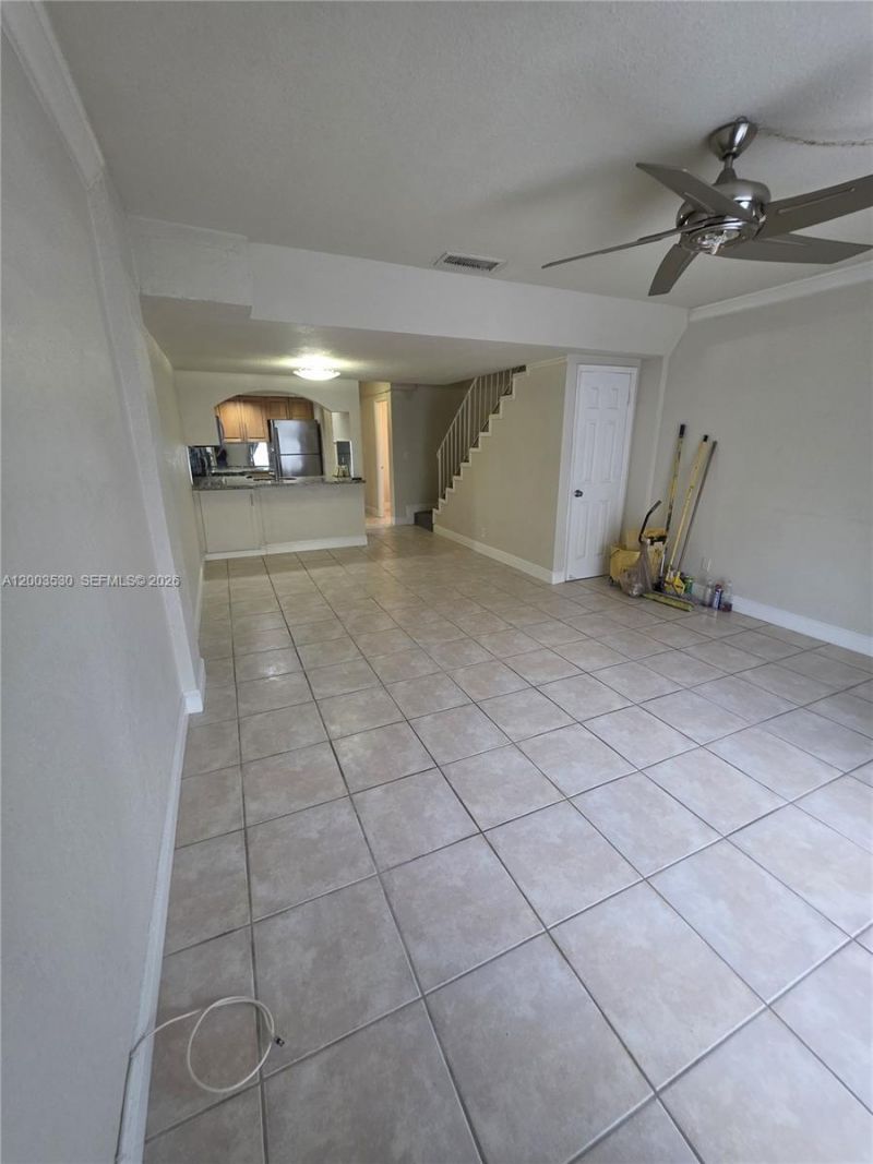 6709 N Kendall Dr, Unit 228, Pinecrest, FL 33156 Photo