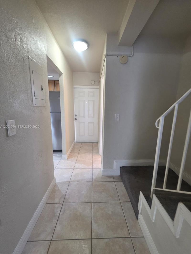 6709 N Kendall Dr, Unit 228, Pinecrest, FL 33156 Photo