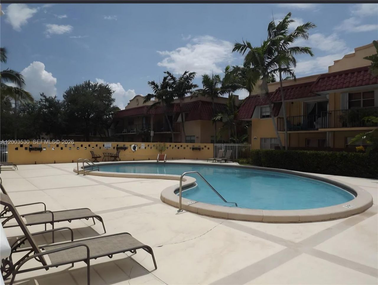 6709 N Kendall Dr, Unit 228, Pinecrest, FL 33156 Photo