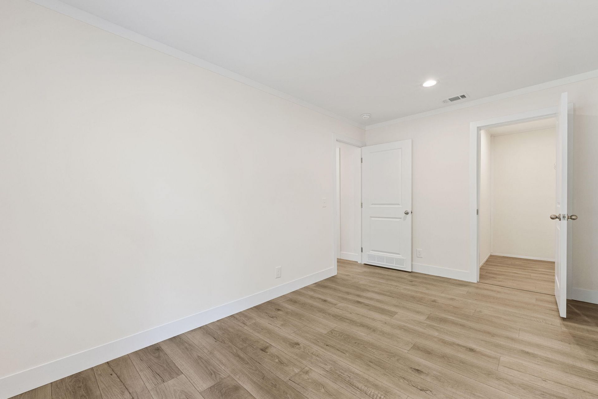 6105 Fox Drive Photo 23