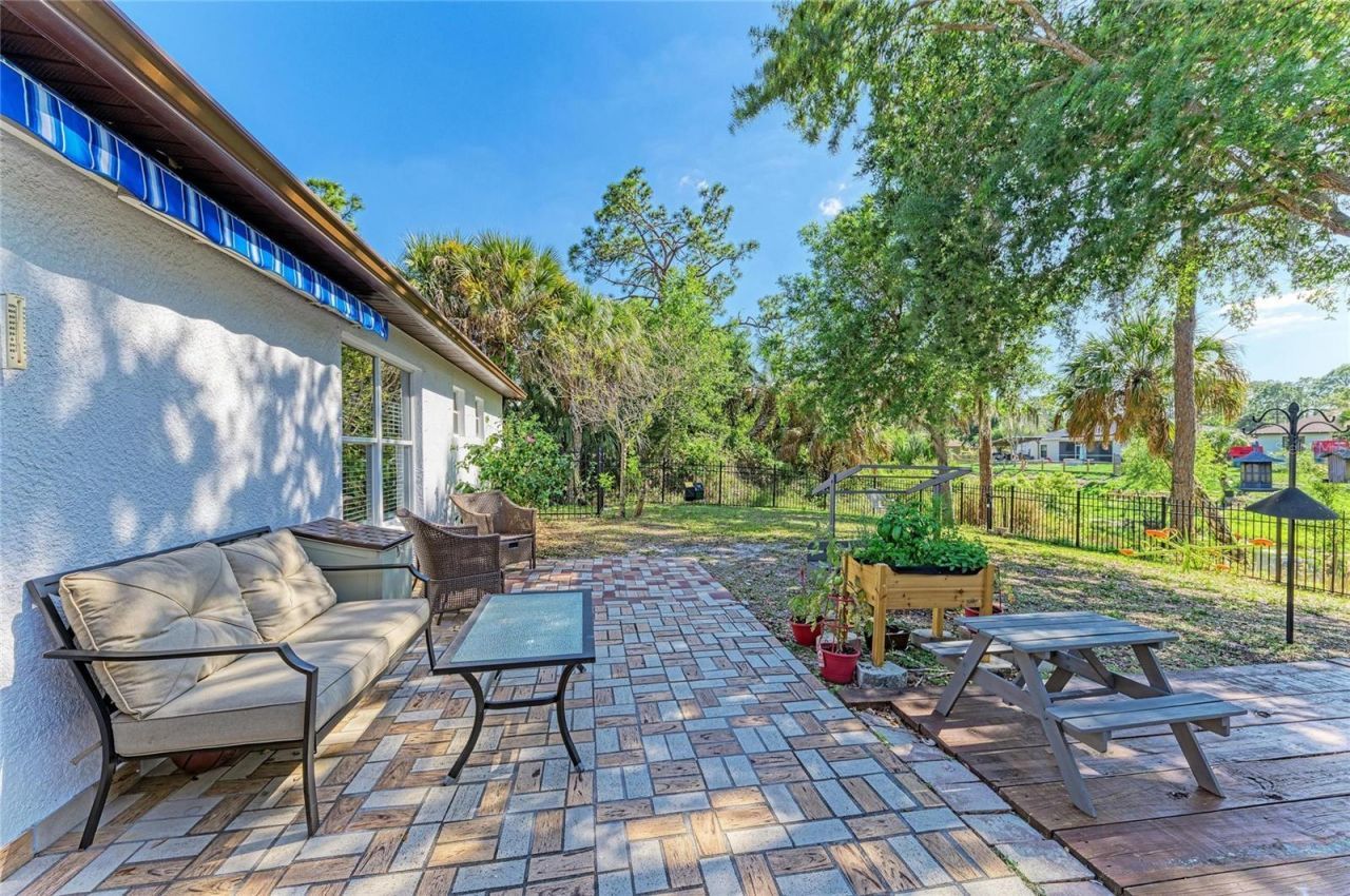 4235 Shorewood Street , North Port, FL 34286 Photo