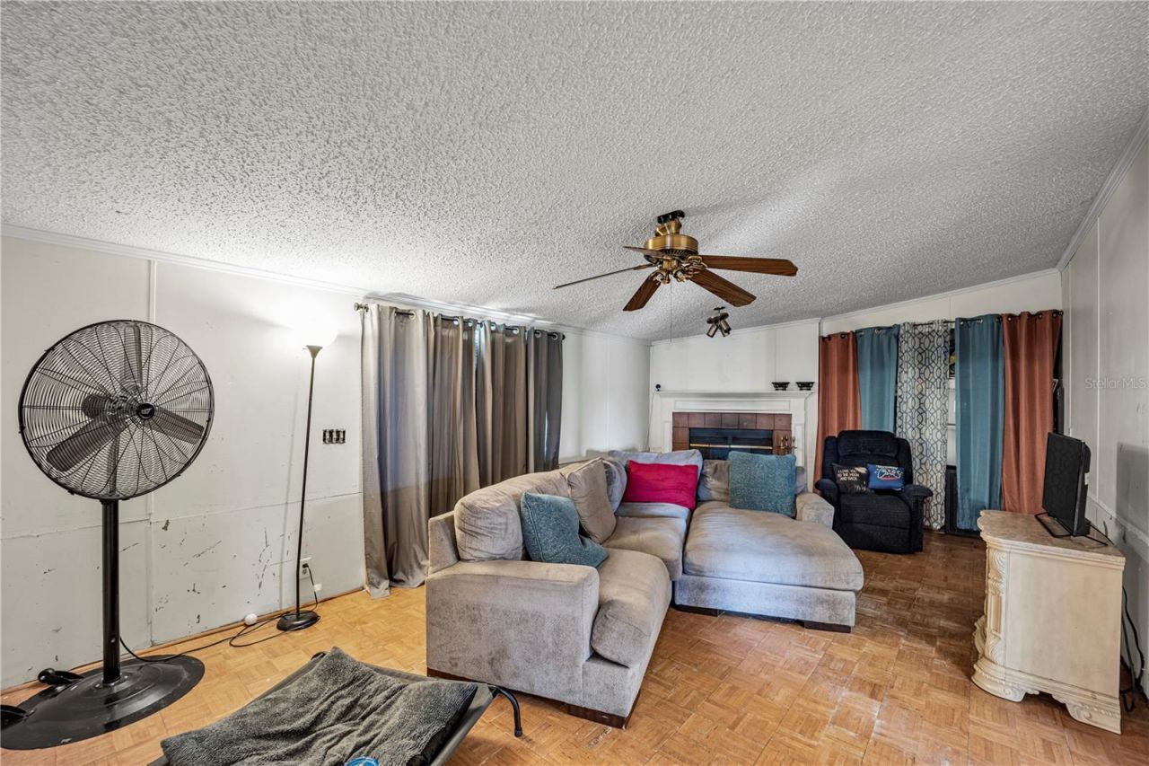 12606 S Grassy Lake Road, Minneola, FL 34715 Photo