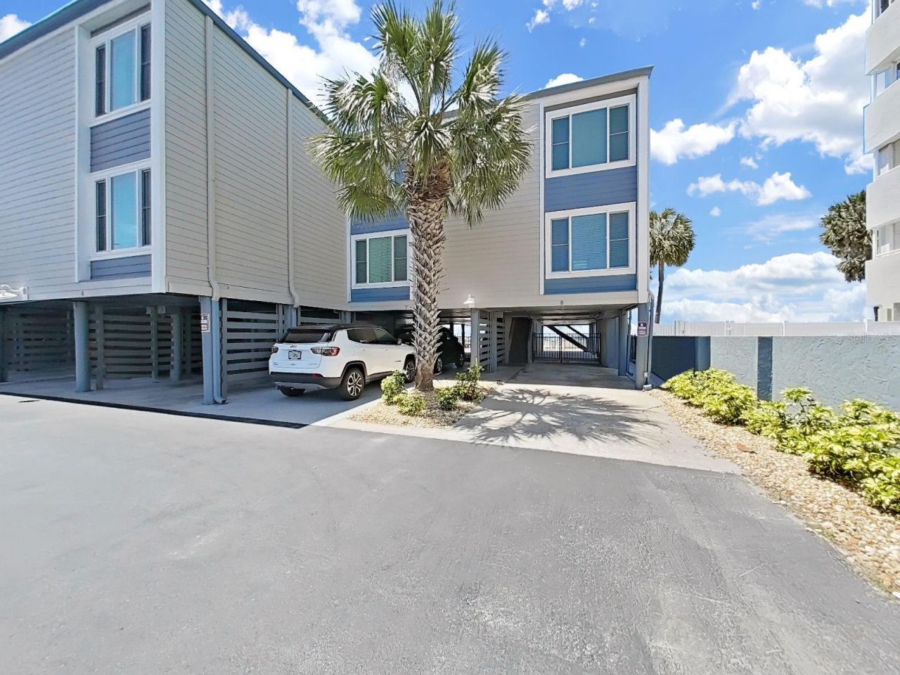 19020 Gulf Boulevard, Unit 8, Indian Shores, FL 33785 Photo