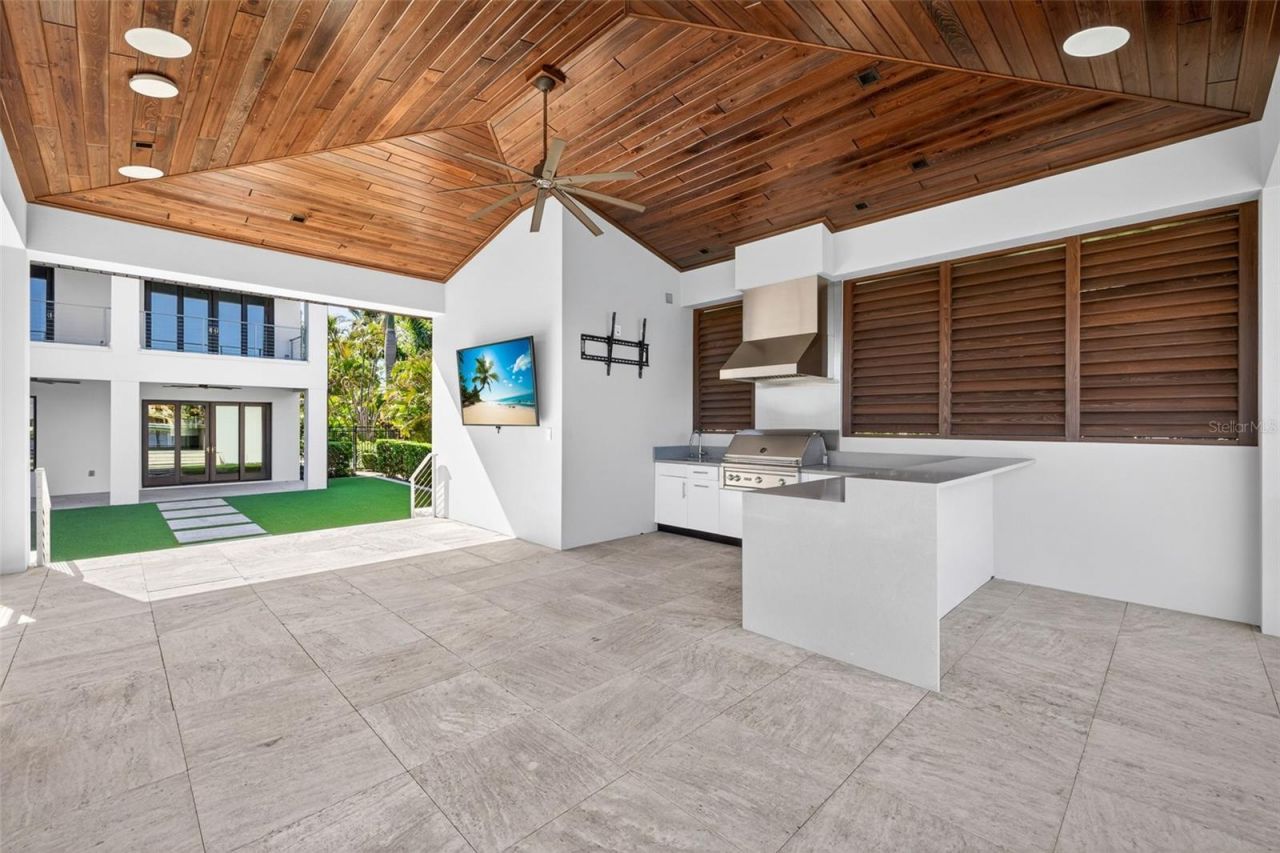 460 Coffee Pot Riviera Ne, Saint Petersburg, FL 33704 Photo