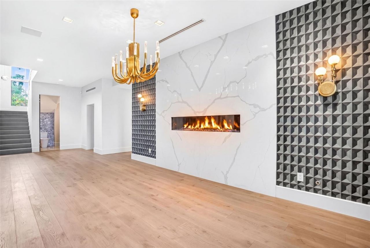 460 Coffee Pot Riviera Ne, Saint Petersburg, FL 33704 Photo