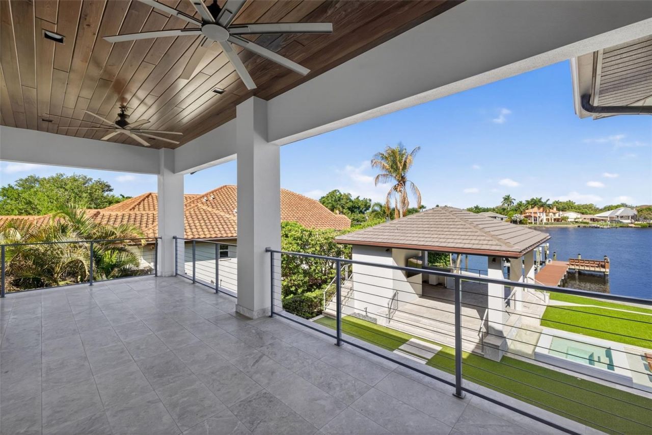 460 Coffee Pot Riviera Ne, Saint Petersburg, FL 33704 Photo