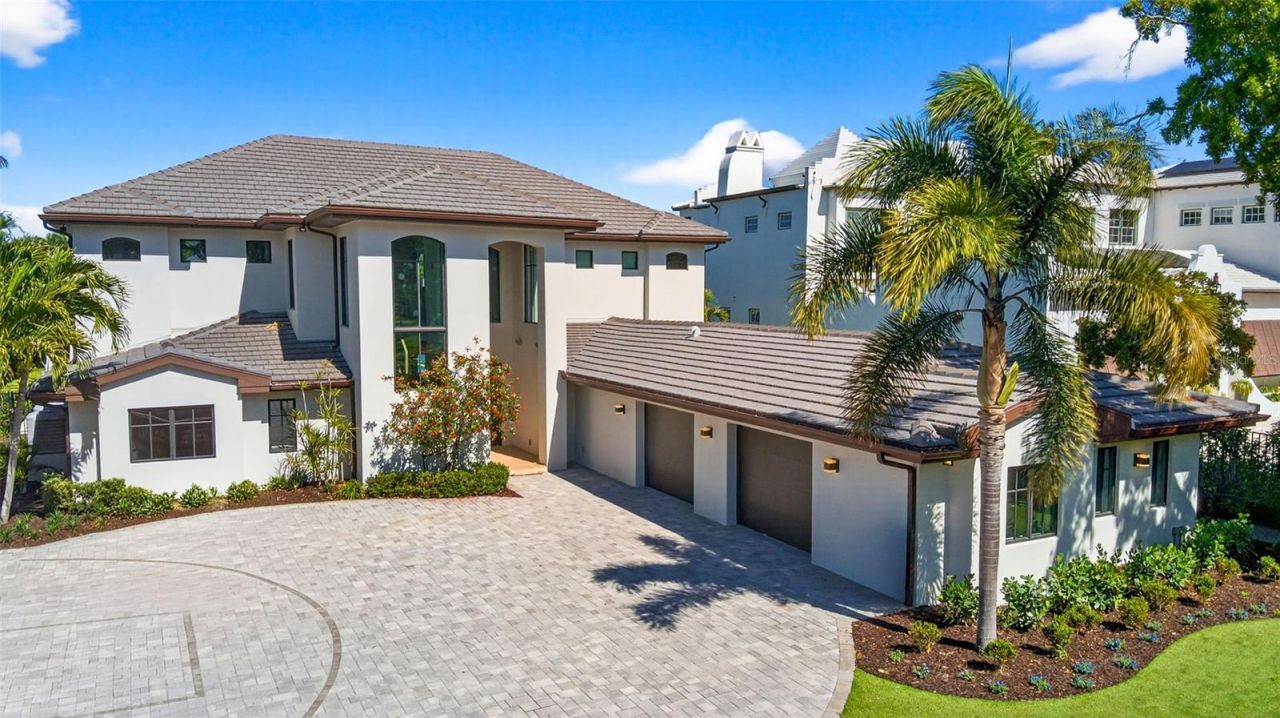 460 Coffee Pot Riviera Ne, Saint Petersburg, FL 33704 Photo