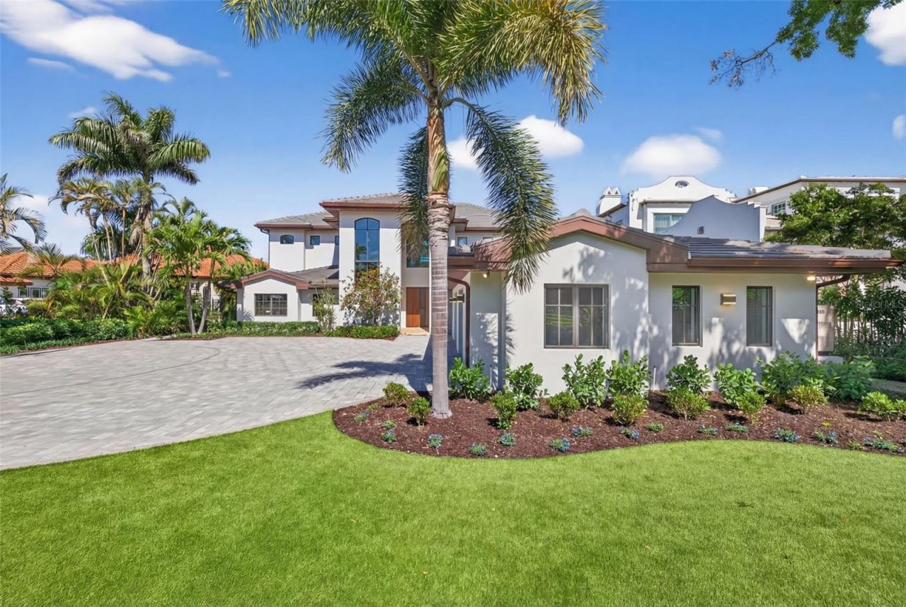 460 Coffee Pot Riviera Ne, Saint Petersburg, FL 33704 Photo