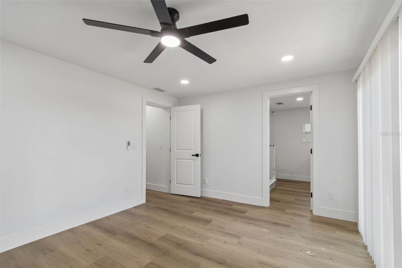 4790 Shore Acres Boulevard Ne, Saint Petersburg, FL 33703 Photo