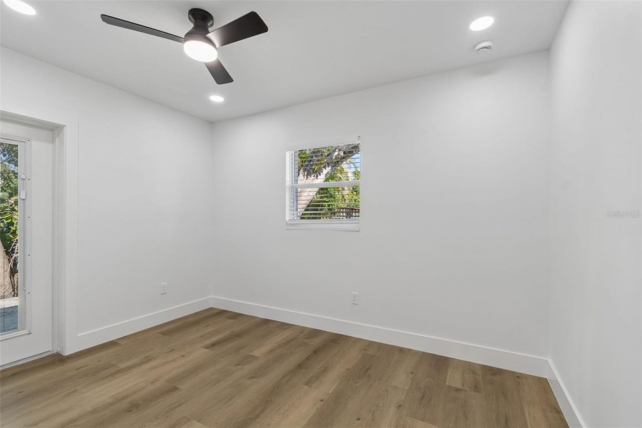 4790 Shore Acres Boulevard Ne, Saint Petersburg, FL 33703 Photo