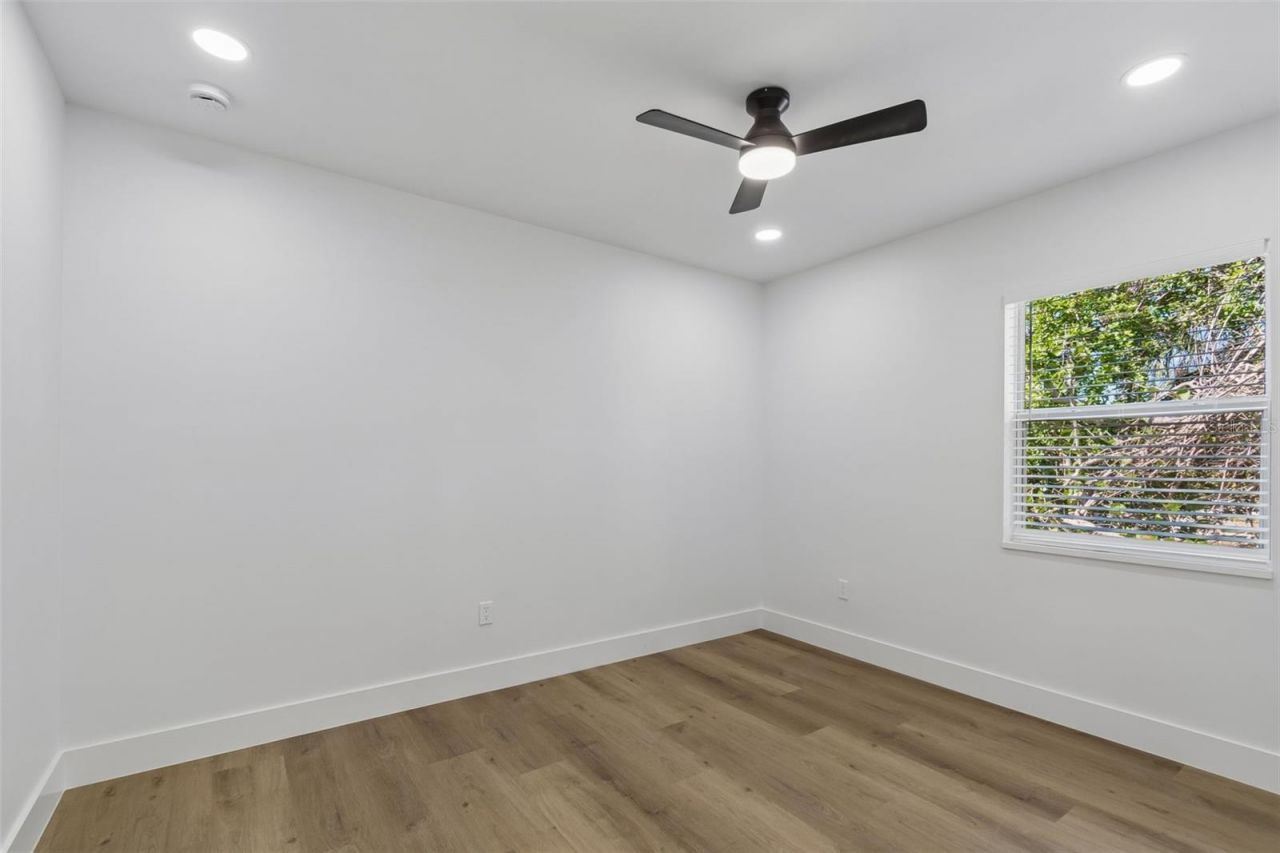 4790 Shore Acres Boulevard Ne, Saint Petersburg, FL 33703 Photo