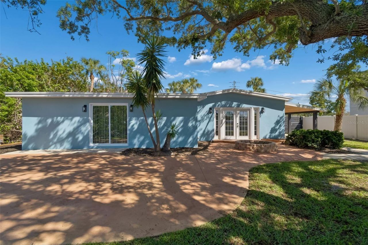 4790 Shore Acres Boulevard Ne, Saint Petersburg, FL 33703 Photo