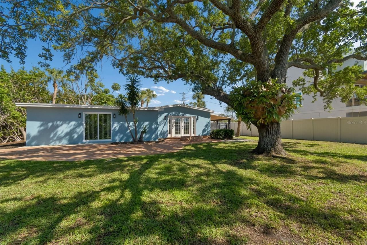 4790 Shore Acres Boulevard Ne, Saint Petersburg, FL 33703 Photo