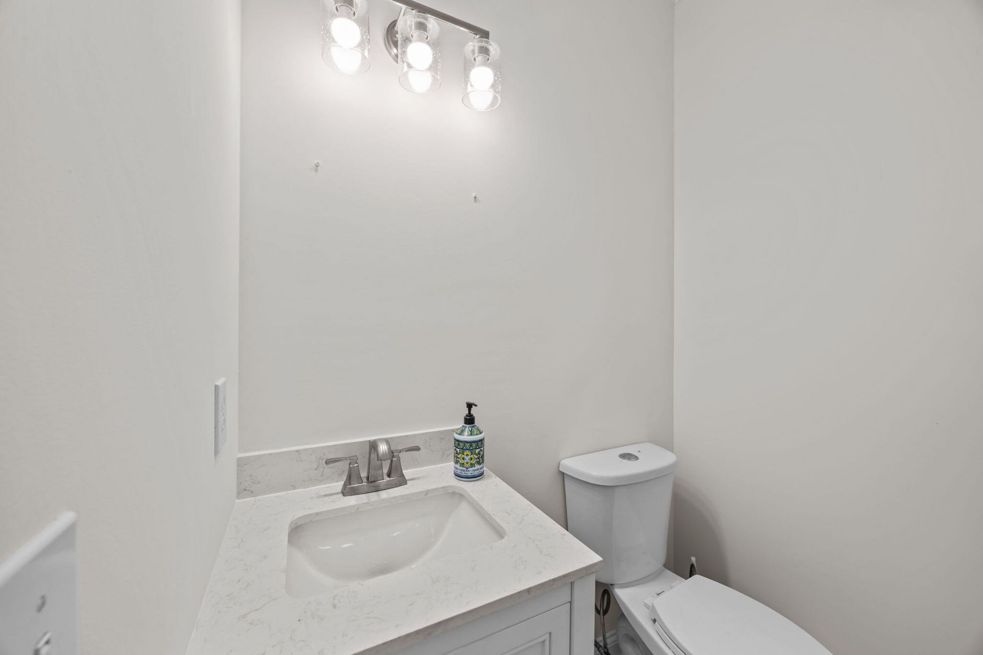 8557 Refuge Point Circle Photo 17
