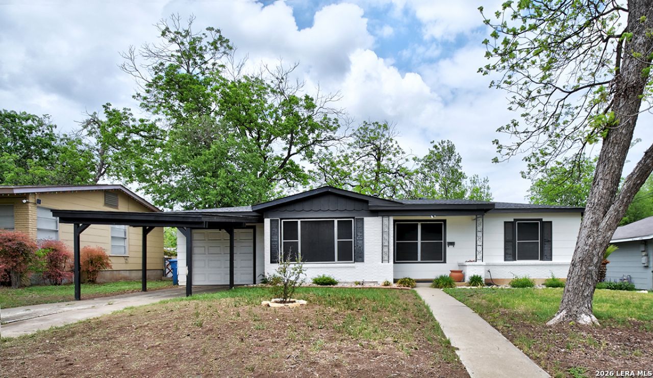 175 Fennel Dr, San Antonio, TX 78213 Main Photo