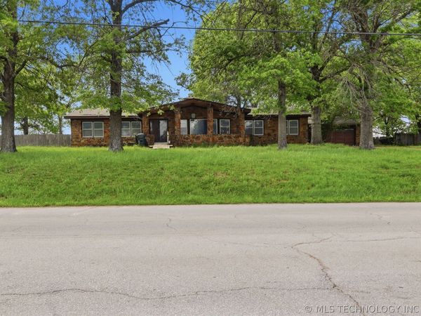 15200 N 113th East Avenue, Collinsville, OK 74021