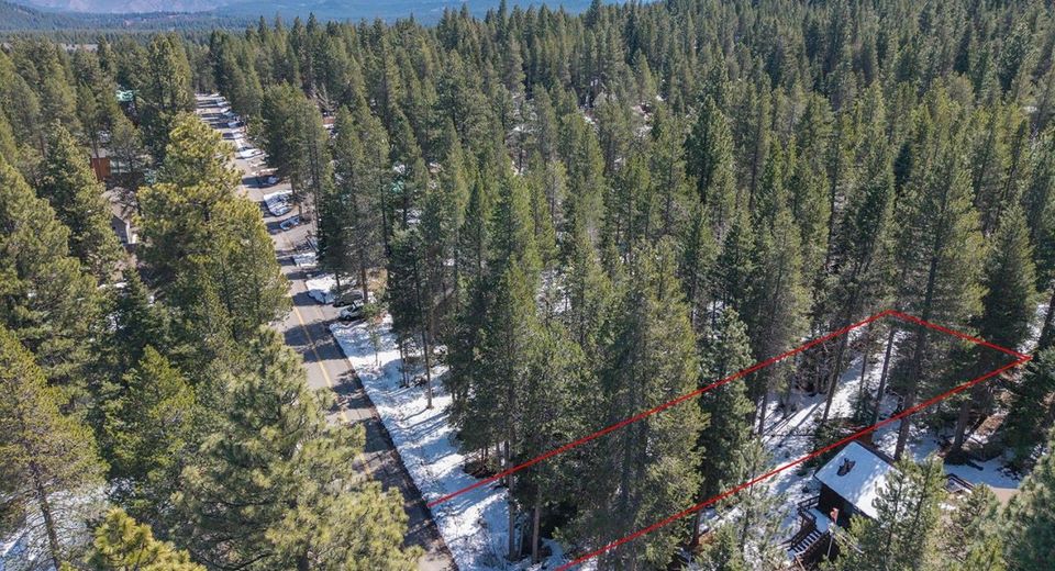 10489 E Alder Creek Road, Truckee, CA 96161 Photo