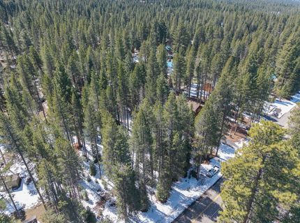 10489 E Alder Creek Road, Truckee, CA 96161 Photo