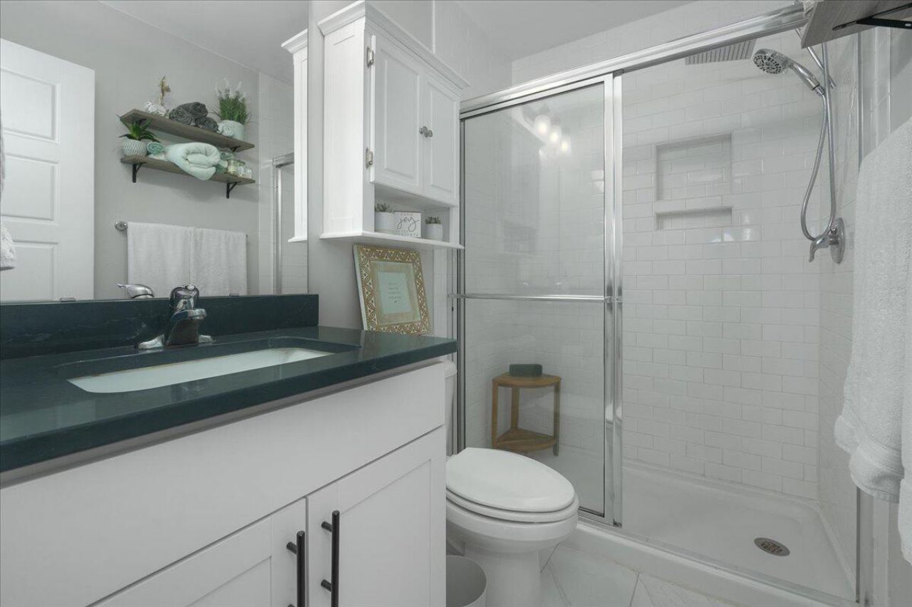 3995 Four Poles Park Drive Photo 14