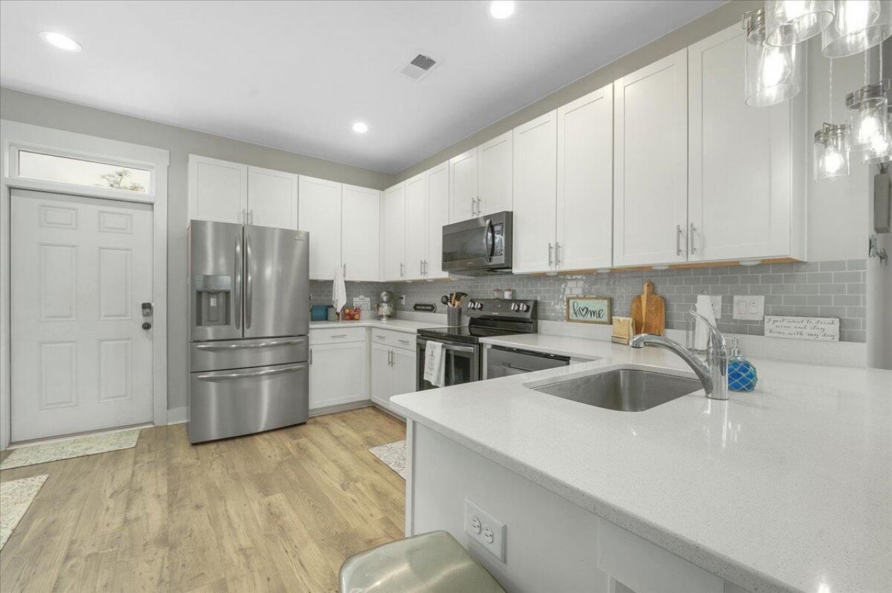 3995 Four Poles Park Drive Photo 8