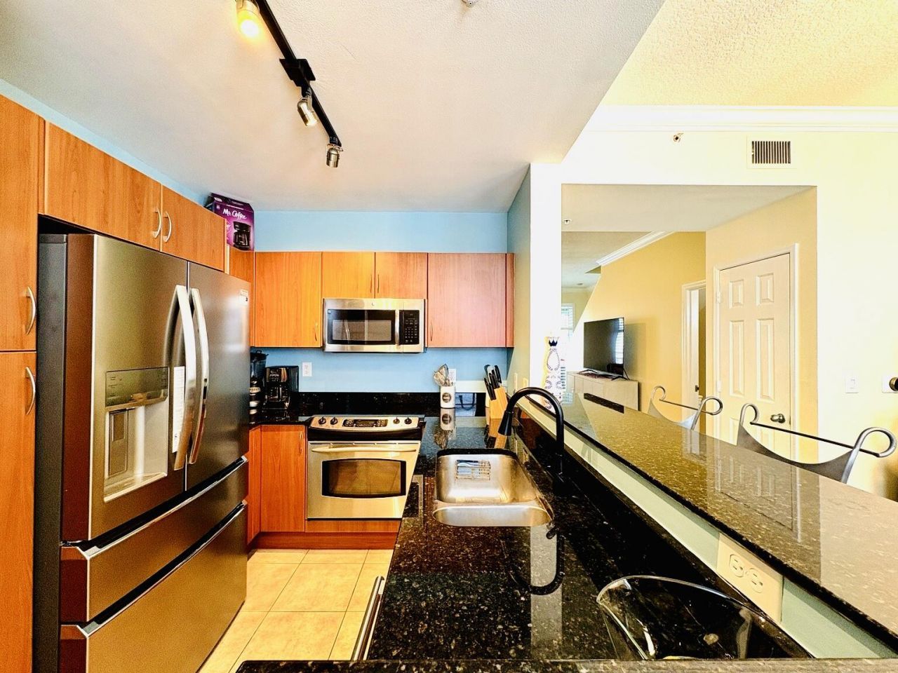 146 Moorings Drive, Lantana, FL 33462 Photo