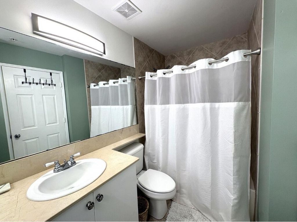 146 Moorings Drive, Lantana, FL 33462 Photo