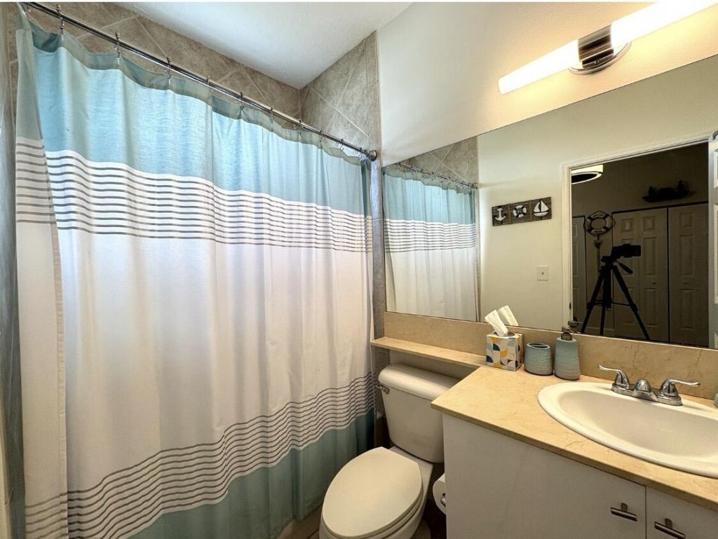 146 Moorings Drive, Lantana, FL 33462 Photo