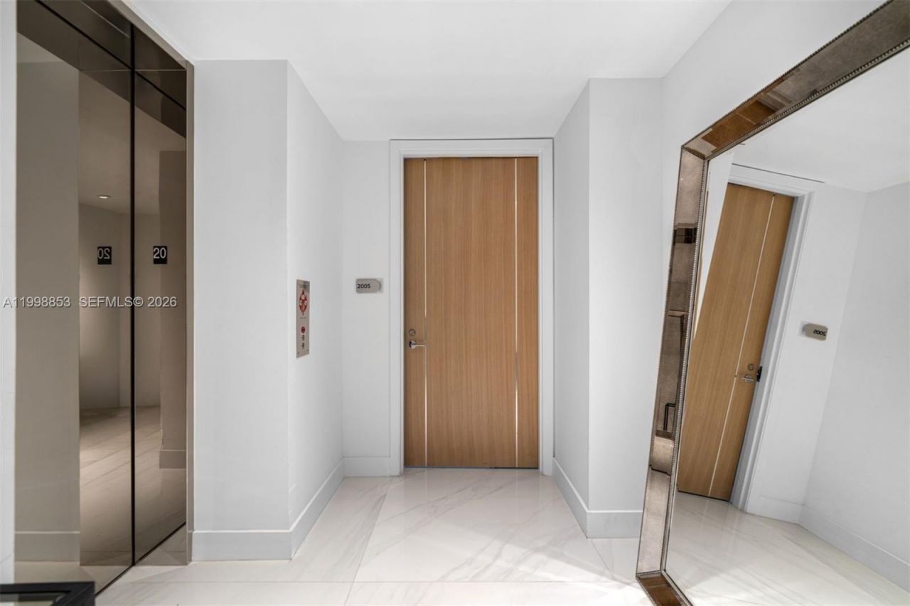 15701 Collins Ave , Unit 2005, Sunny Isles Beach, FL 33160 Photo