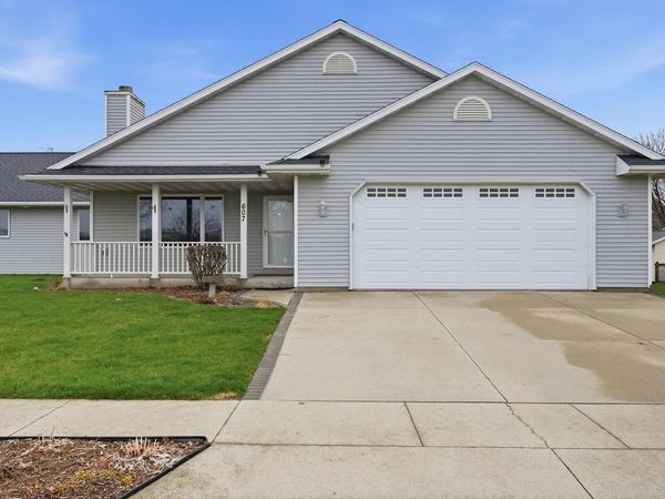 607 S 2nd STREET, Cedar Grove, WI 53013