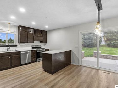 1711 N 206th Street , Elkhorn, NE 68022