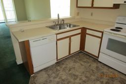 1095 Plantation Dr.  photo 4