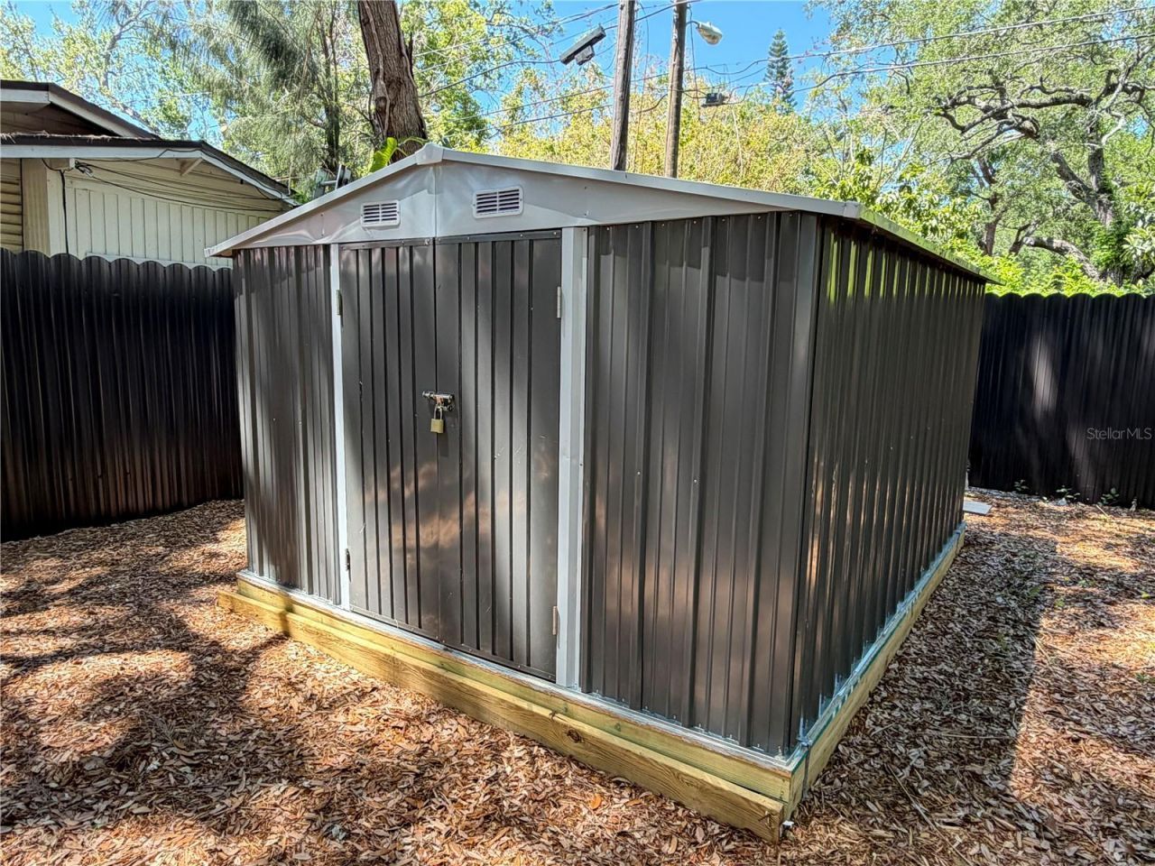 432 2nd Avenue Ne, Largo, FL 33770 Photo