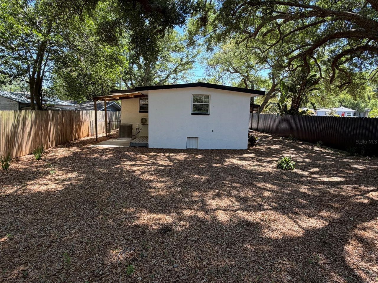 432 2nd Avenue Ne, Largo, FL 33770 Photo