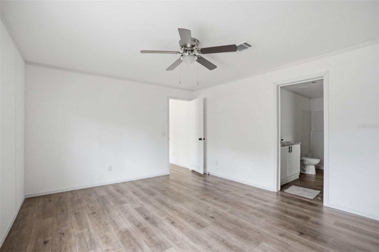 9533 Round Lake Drive, Weeki Wachee, FL 34613 Photo