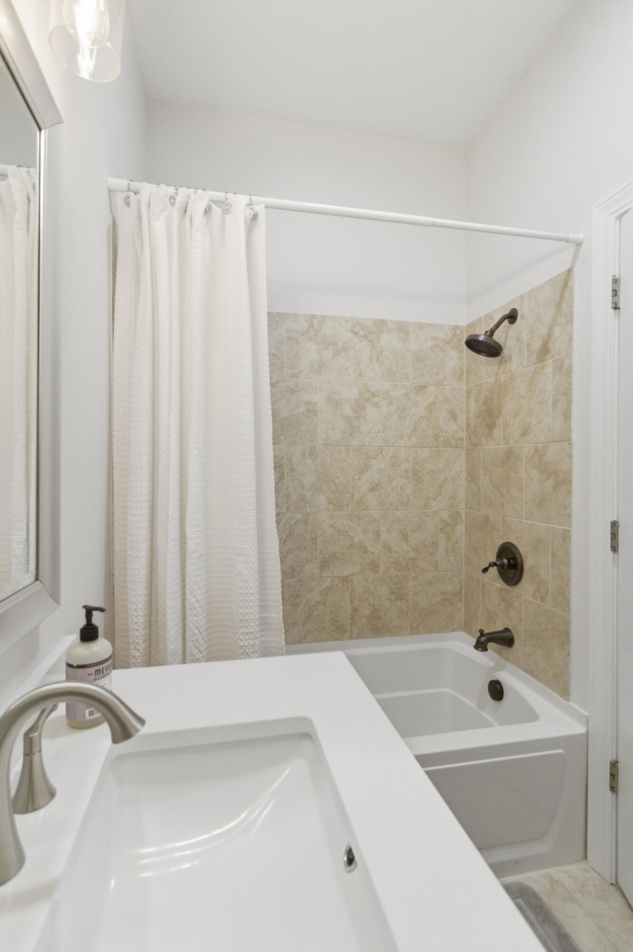 15 Judith Street Photo 18