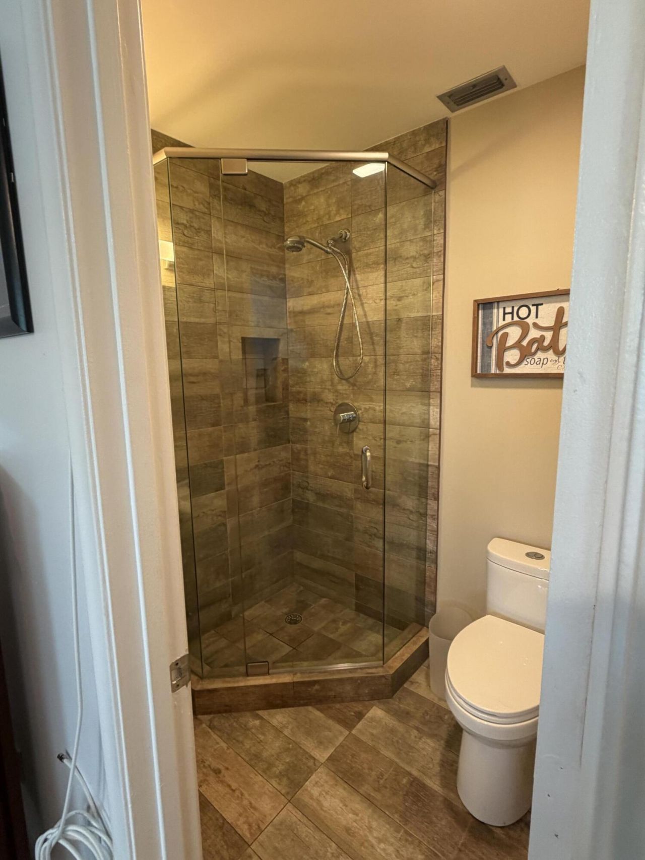 1121 Cactus Terrace, Unit 202, Delray Beach, FL 33445 Photo