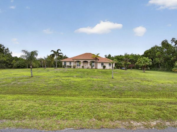 15373 N 98th Trl Trail N, Jupiter Farms, FL 33478