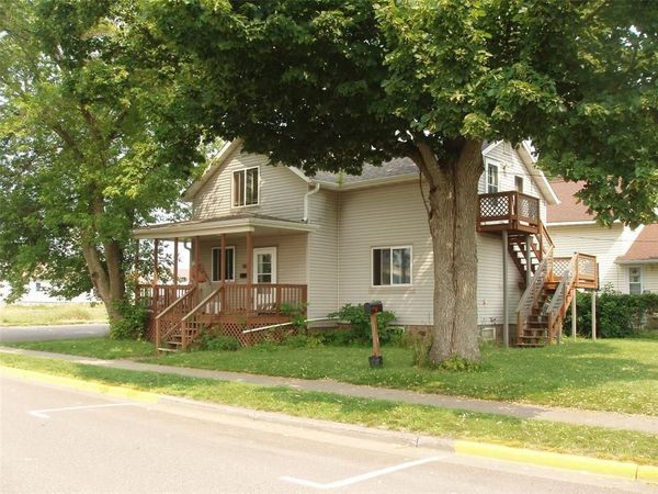 284 1st Street, Park Falls, WI 54552