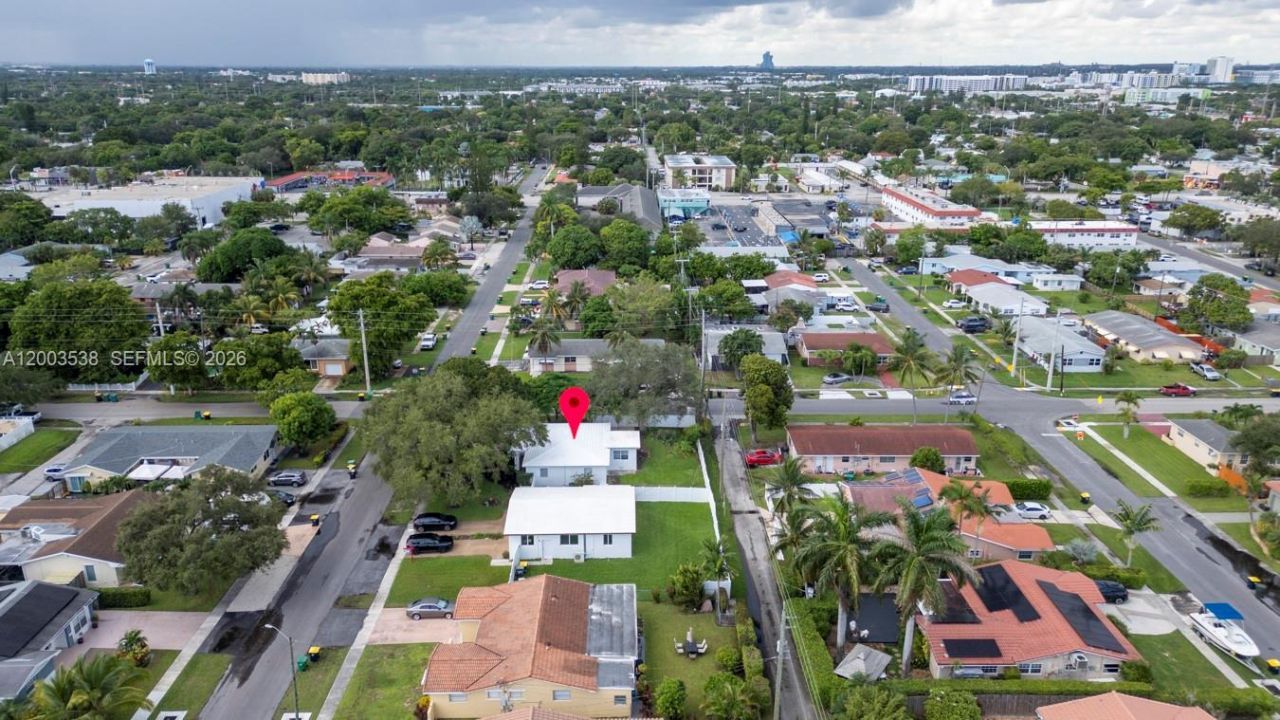 327 SE 2nd Ave, Dania Beach, FL 33004 Photo