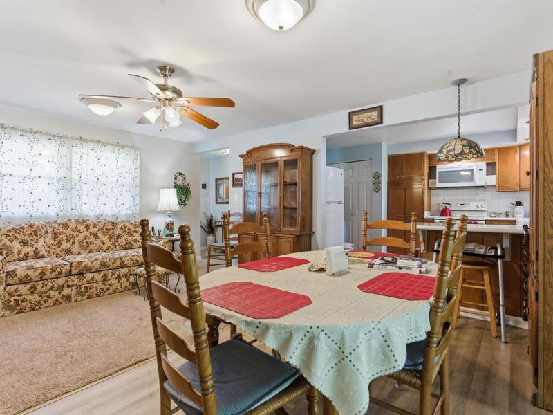 422 Sherwood Park Drive, Springfield, OH 45505 Photo 13