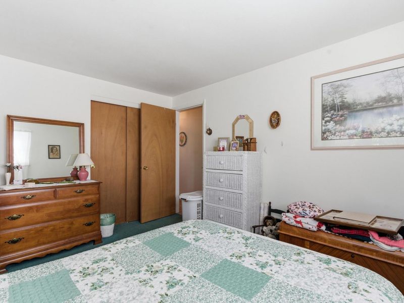 422 Sherwood Park Drive, Springfield, OH 45505 Photo 24