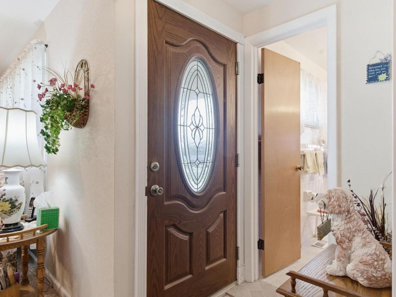 422 Sherwood Park Drive, Springfield, OH 45505 Photo 8