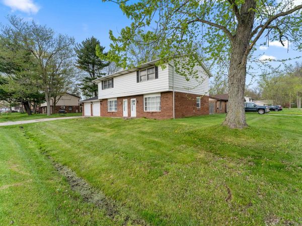 2102-2104 Washington Avenue, Chesterton, IN 46304