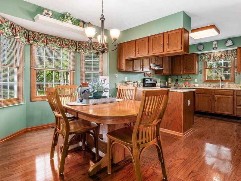 5228 Hialeah Court, Columbus, OH 43221 Photo 12