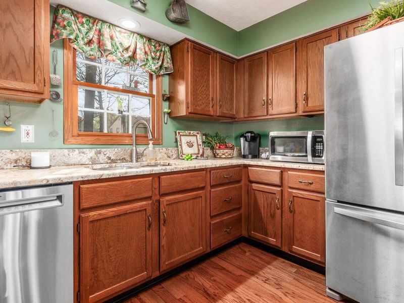 5228 Hialeah Court, Columbus, OH 43221 Photo 12