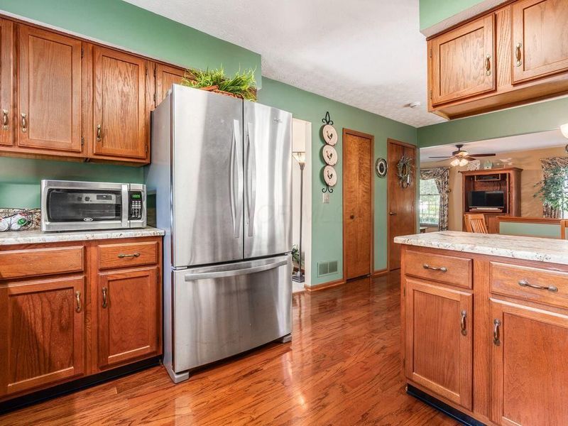 5228 Hialeah Court, Columbus, OH 43221 Photo 13